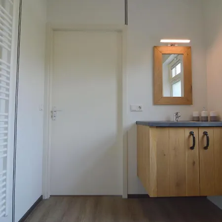 Дом отдыха Quaint In Valkenswaard With Terrace