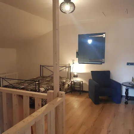 Quaint In Valkenswaard With Terrace Дом отдыха